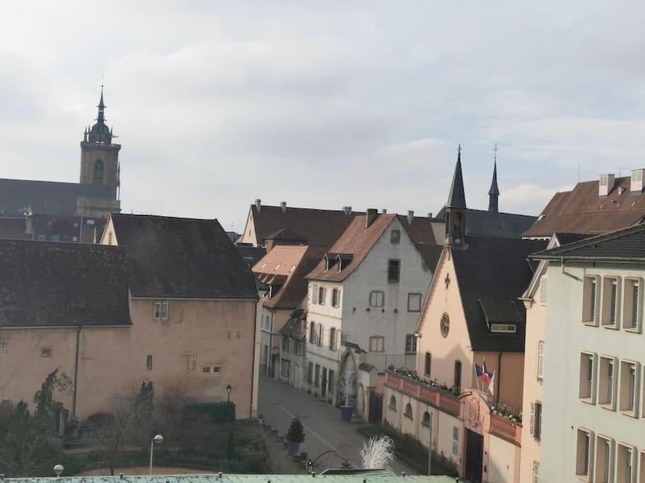 Logement Colmar Centre Avec Parking Eksteriør bilde